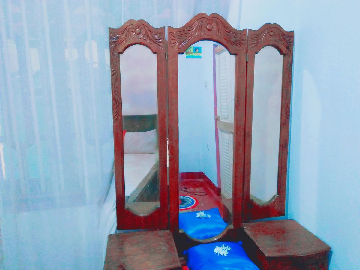 Tharurashmi Sea Pond Villa & Surf Hostel - Hiriketiya 迪克韦勒 外观 照片